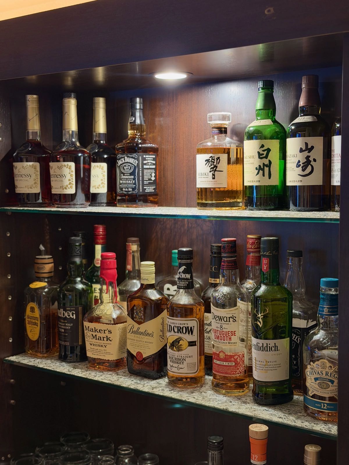 ウイスキーの棚